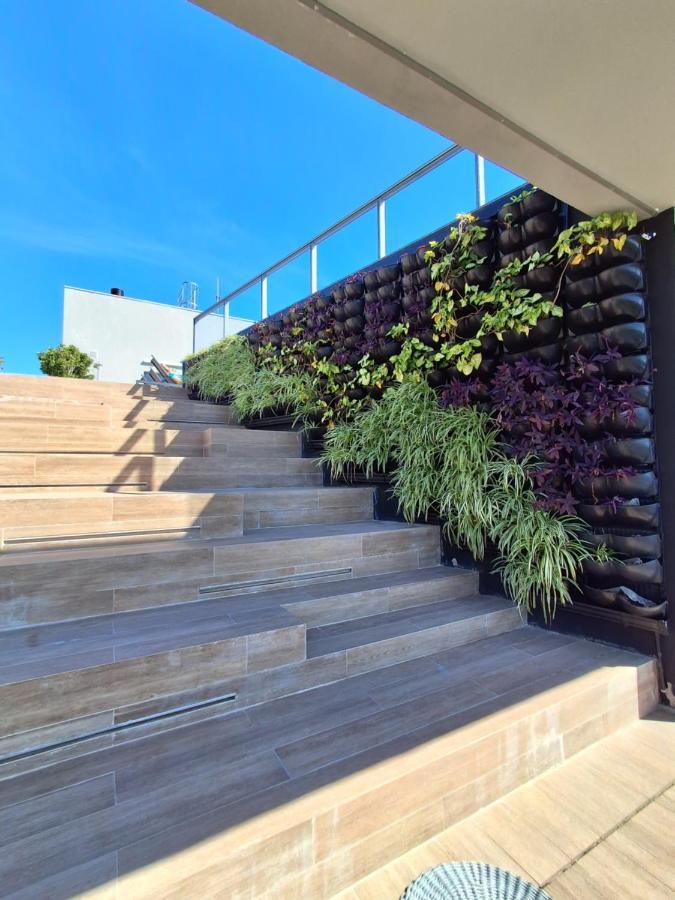 Lindo Studio Novo No Jp Redencao - Rofftop Com Vista Espetacular Porto Alegre Eksteriør bilde